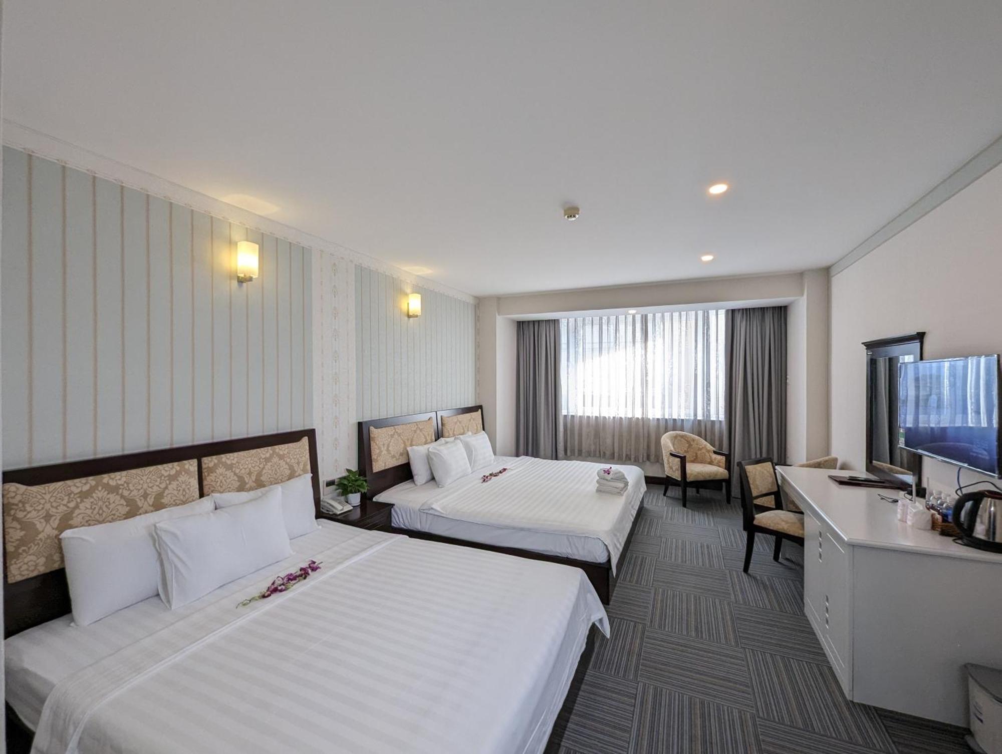 Dong Kinh B Hotel TP. Hồ Chí Minh Ngoại thất bức ảnh