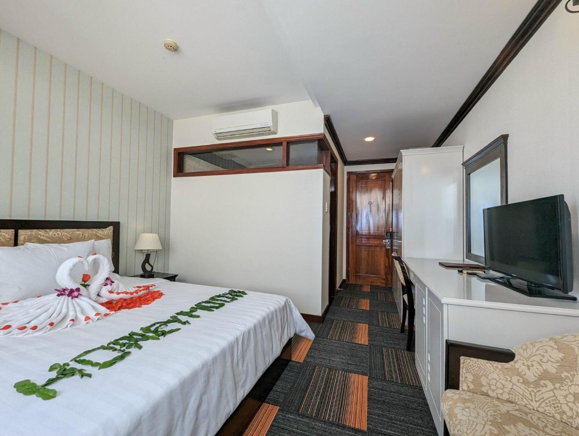 Dong Kinh B Hotel TP. Hồ Chí Minh Ngoại thất bức ảnh