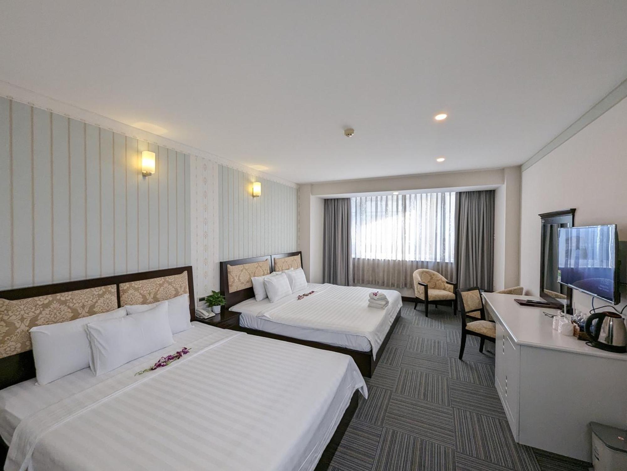 Dong Kinh B Hotel TP. Hồ Chí Minh Ngoại thất bức ảnh